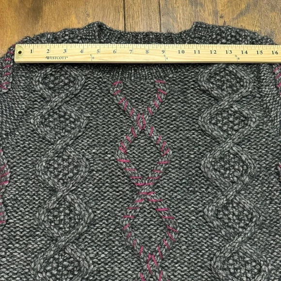 NWOT Indigenous Fair Trade Peru alpaca cotton sweater. Small. - Picture 3 of 9